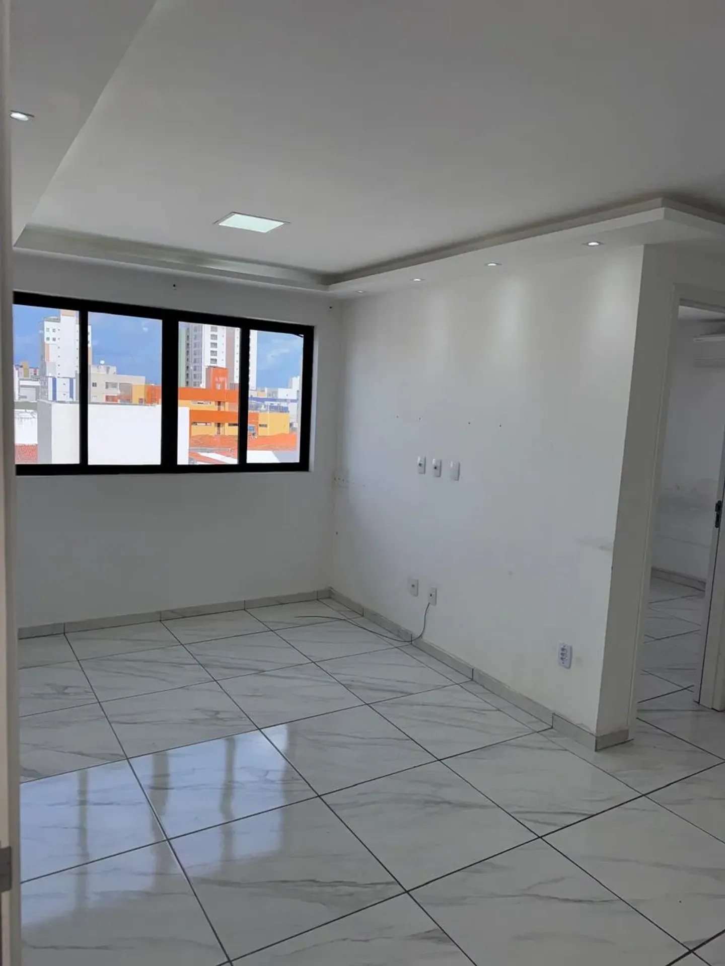 Квартира: 2 спальні, 1 з власною ванною кімнатою, 56 м² — photo 4
