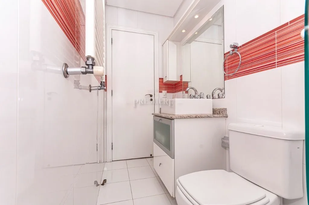 Furnished house with 4 bedrooms across 1167 m² and 8 spots — photo 86