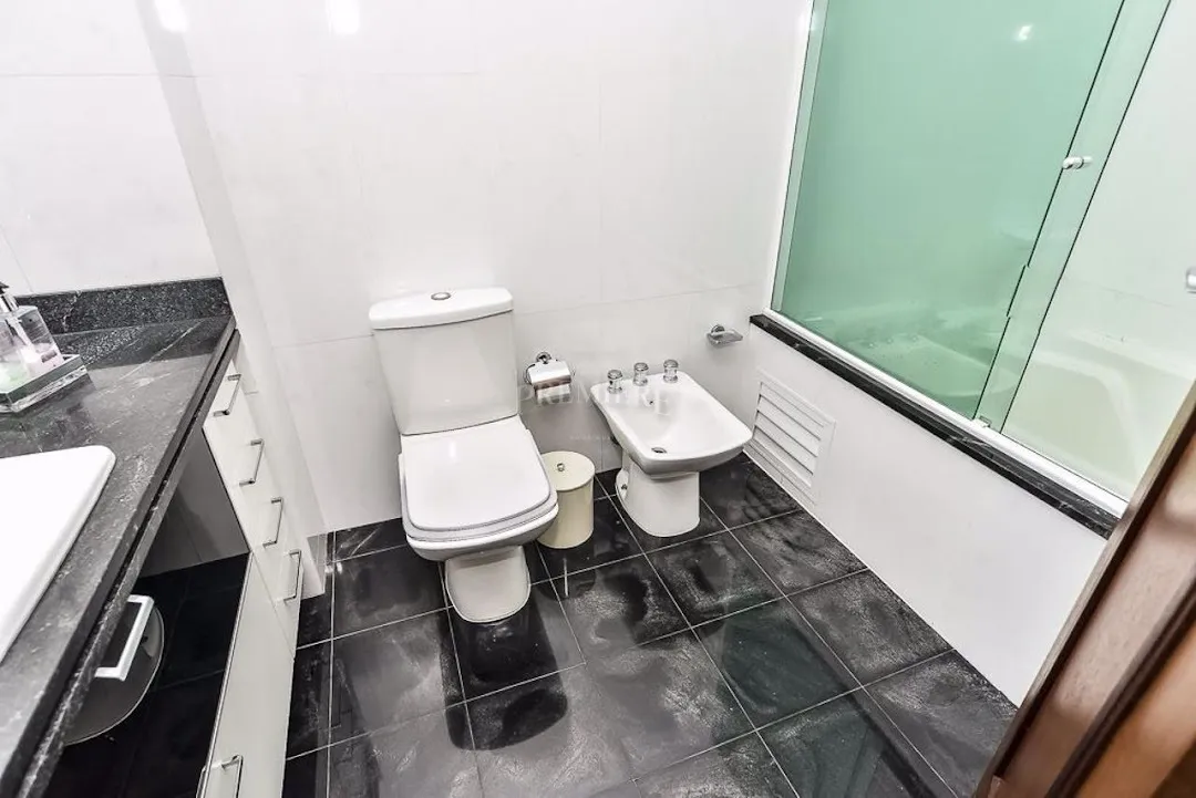 Apartamento com 3 dormitórios e 4 banheiros — photo 42