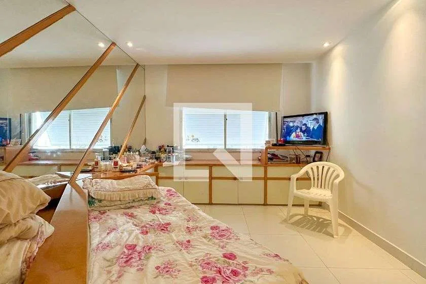 Apartamento para aluguel com 4 quartos e 300 m² — photo 27