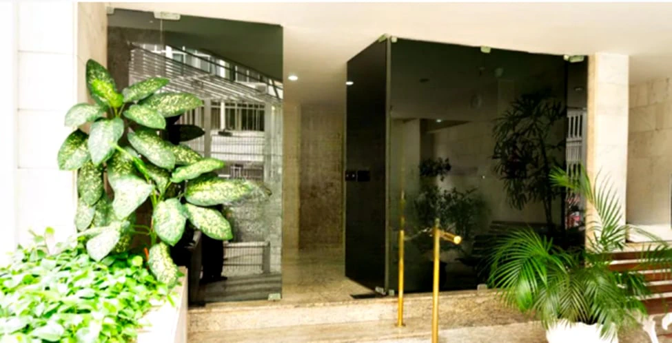 Apartment, 60 m², with a glass-enclosed balcony — photo 19
