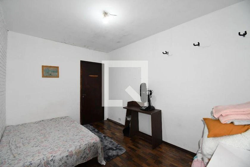 3-bedroom apartment with a bathtub in Curitiba — photo 23