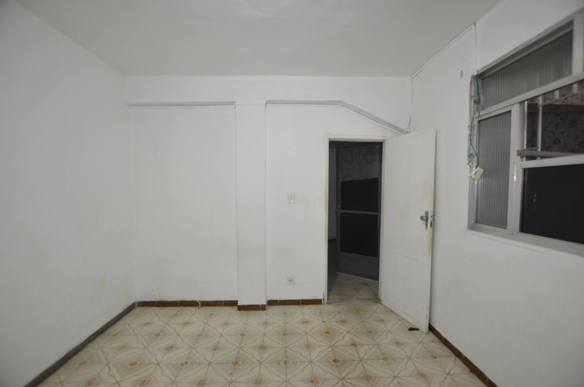 Casa sem mobília com 1 quarto e 1 banheiro — photo 13