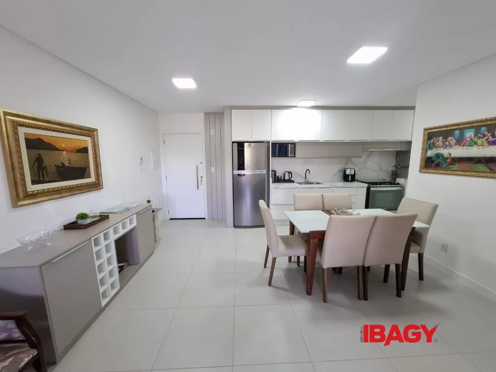 Apartamento amueblado de 2 dormitorios y 121 m² — photo 6