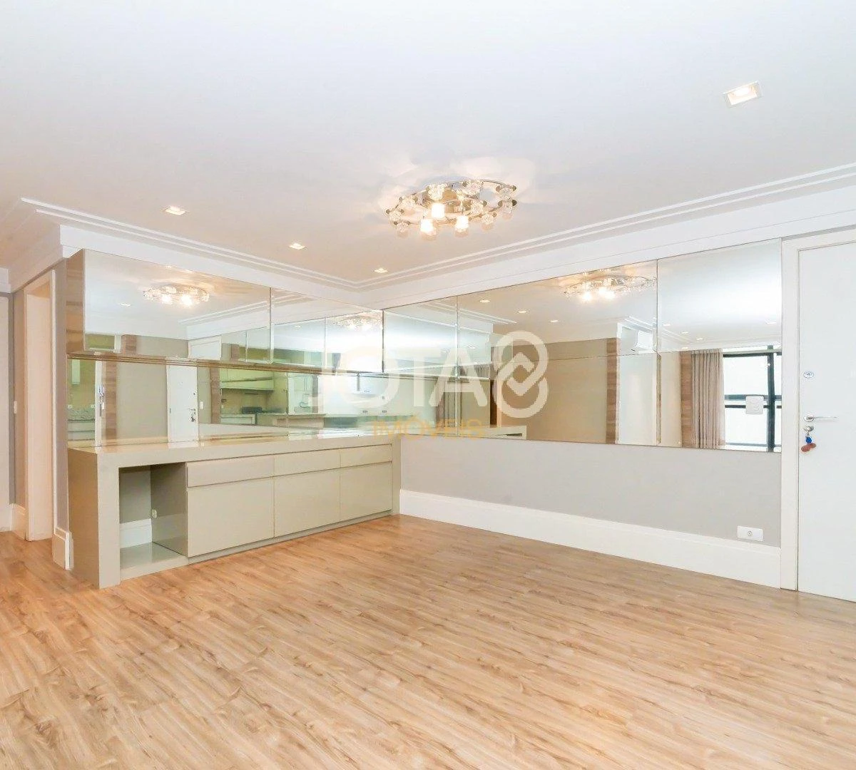 Furnished apartment, 79 m², with a home office — photo 6
