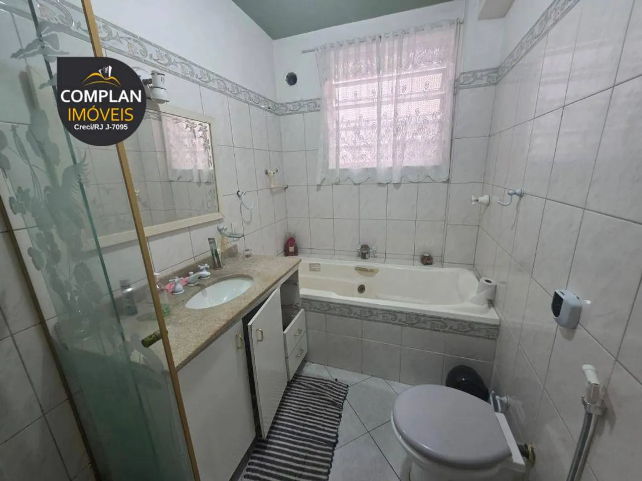 2-bedroom apartment with balcony, 1 bathroom — photo 4