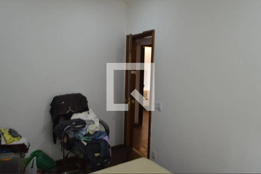 4-bedroom house with a park view — photo 5