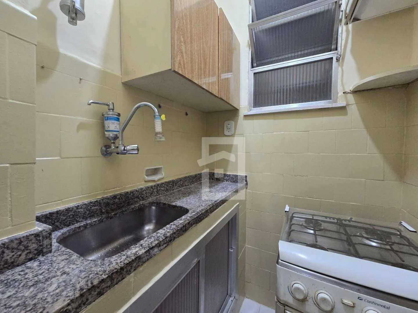 1-bedroom apartment with 24-hour concierge and 32 m² — photo 18