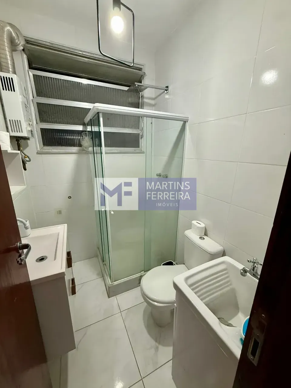 Rental studio with 1 bedroom and 1 bathroom — photo 9
