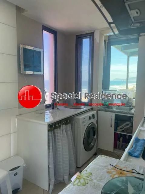 Furnished duplex penthouse with 3 bedrooms and 3 baths — photo 3
