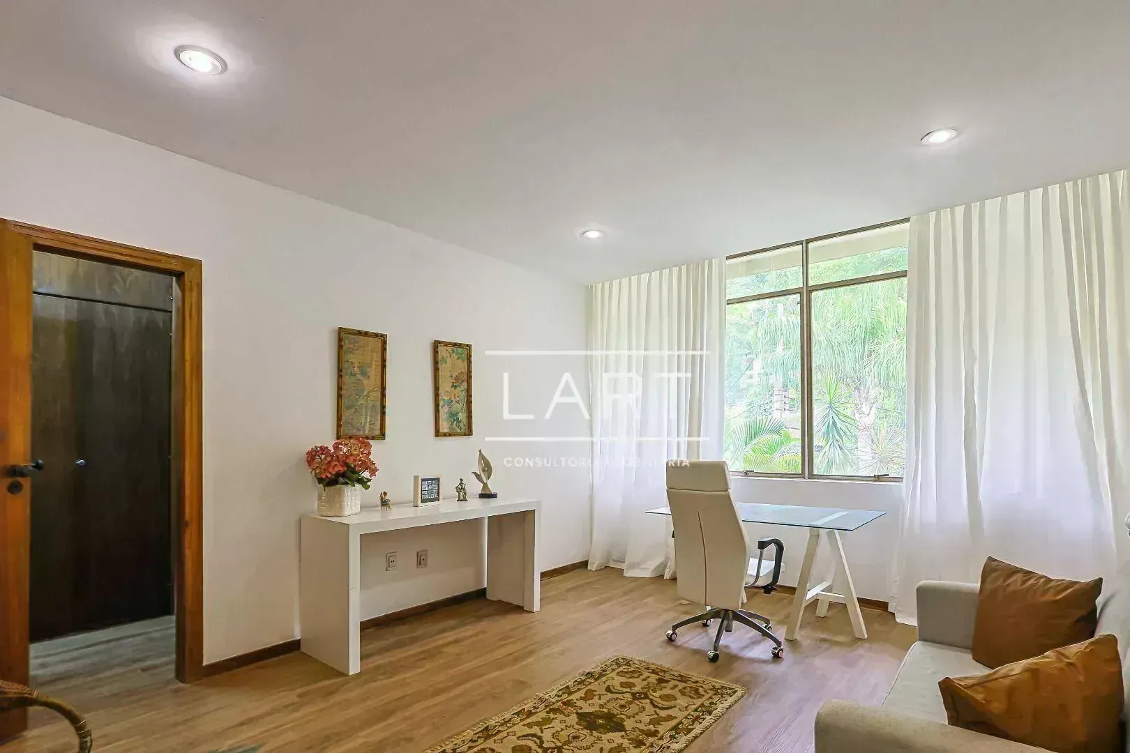 Будинок 800 м² з 6 спальнями-сюїтами та 9 ванними — photo 17