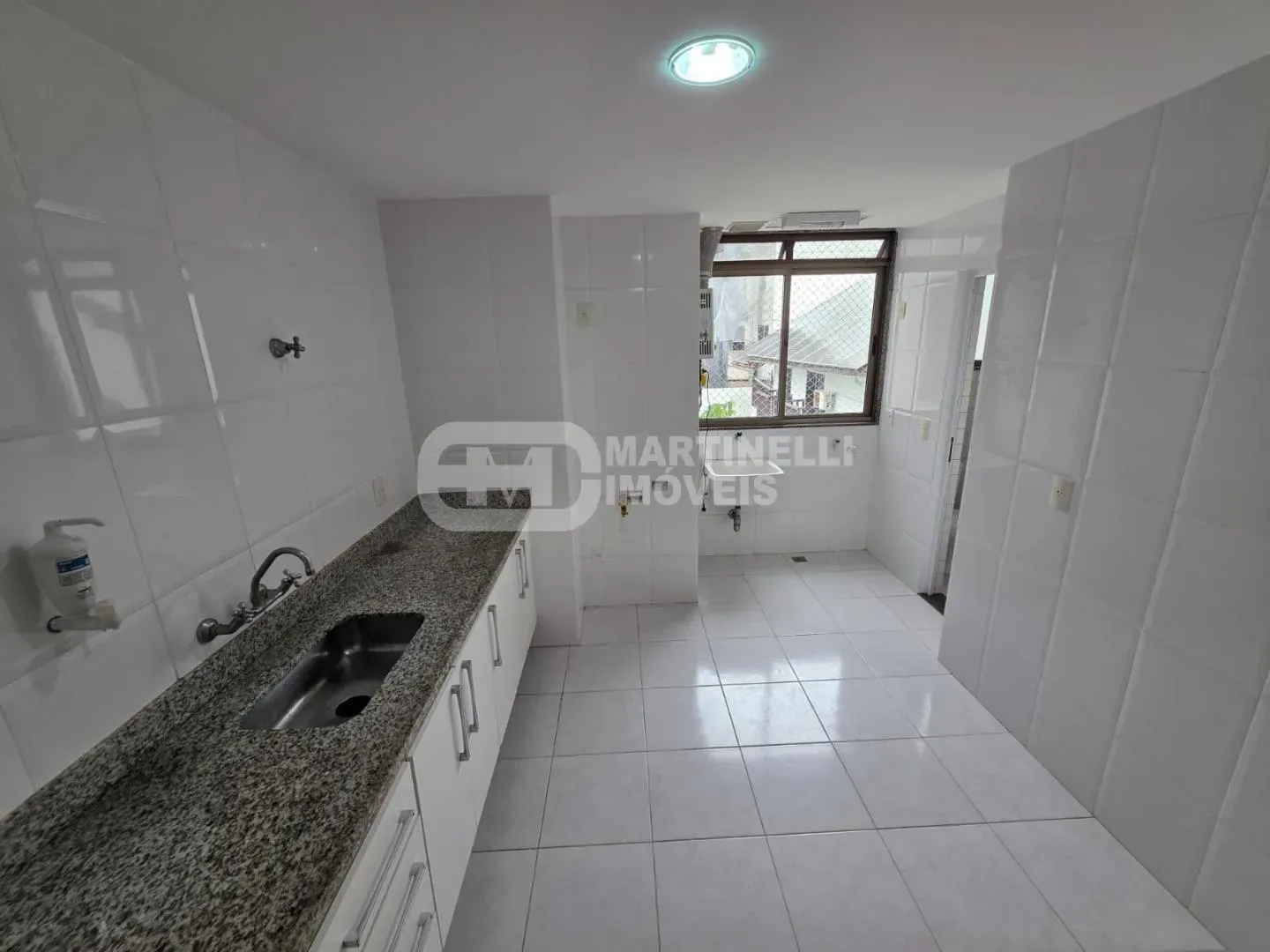 Apartamento mobiliado, 83 m², com varanda envidraçada — photo 2