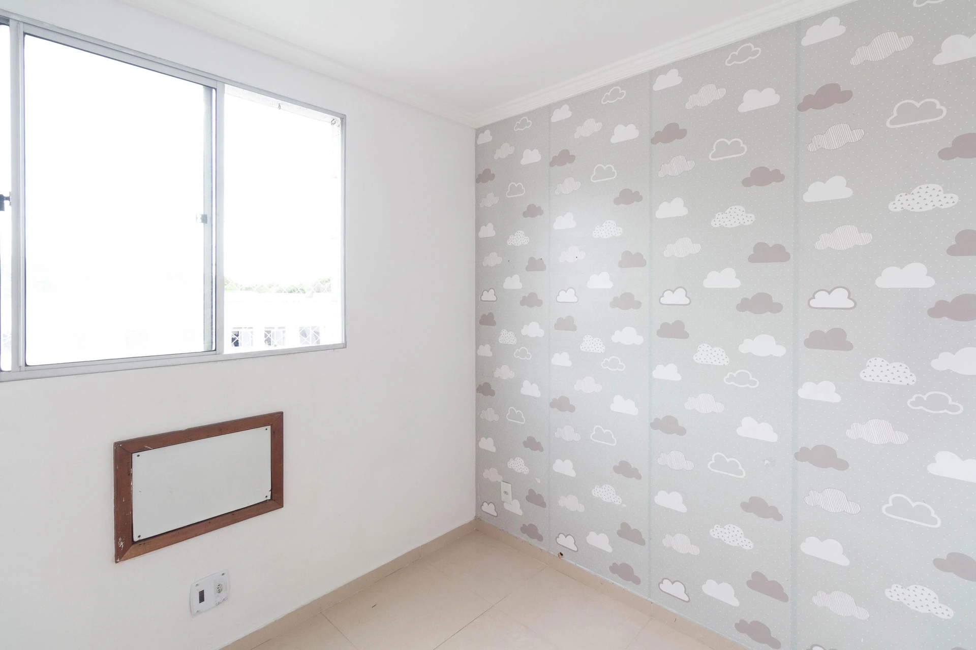 2-bedroom apartment with a grill on the balcony — photo 4