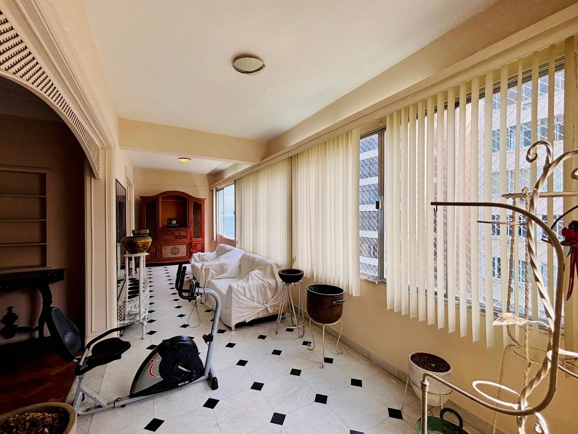 5-bedroom apartment with a water view in Rio de Janeiro — photo 14