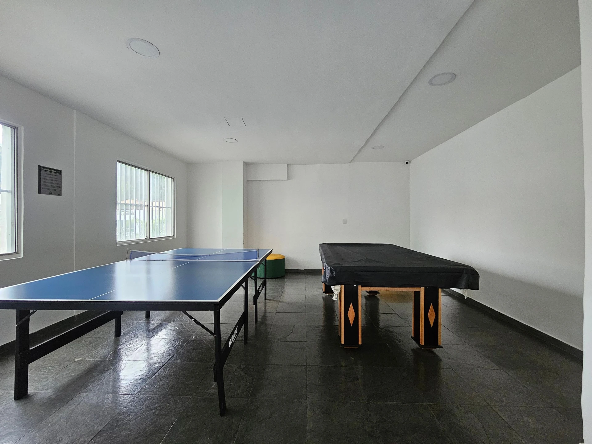 356 m² apartment with a water view and a home office — photo 27