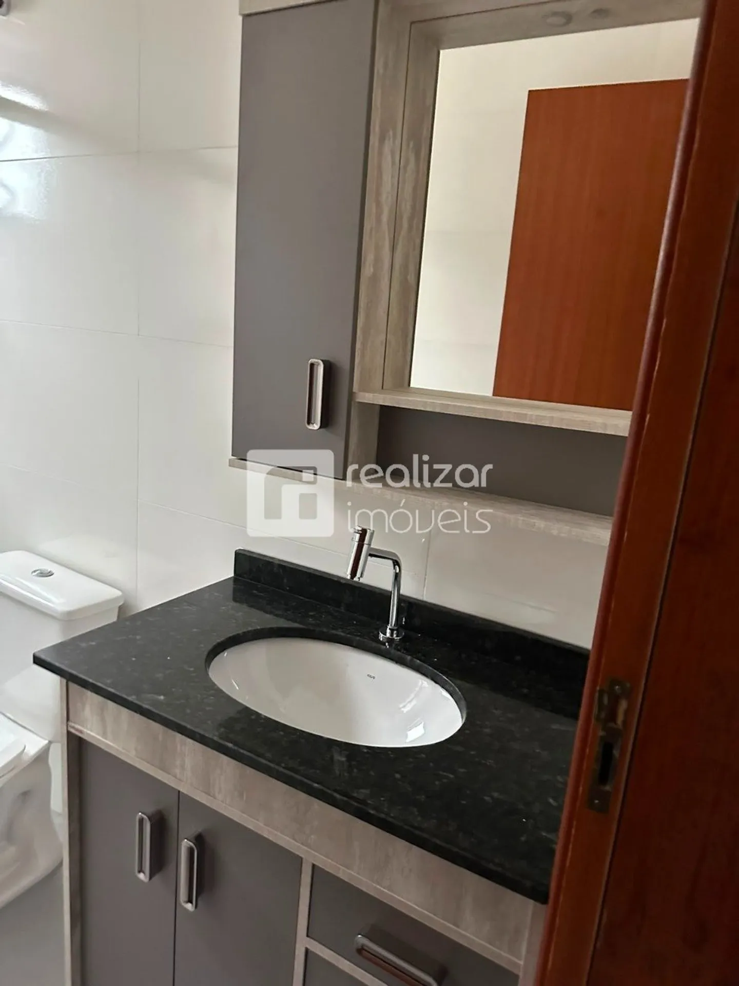 3 en-suite townhouse with laundry area, 146 m² — photo 13