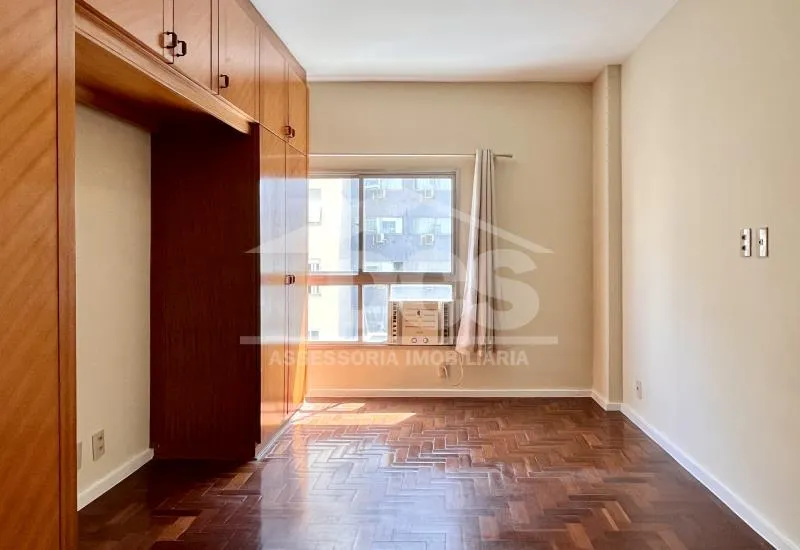 One-bedroom apartment in a building with a sauna — photo 4