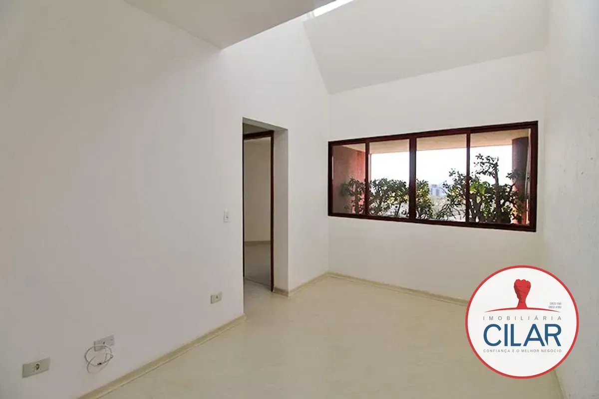 Duplex apartment with 3 bedrooms and separate kitchen — photo 25