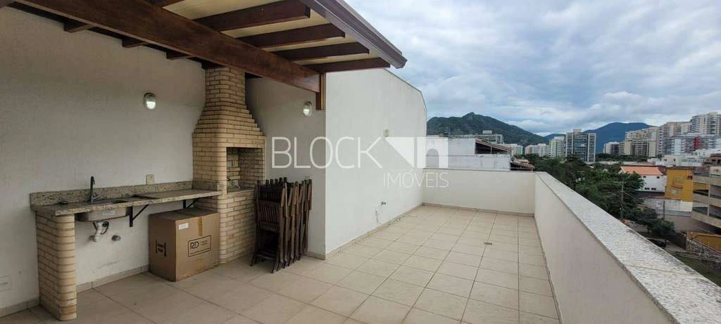 Furnished apartment with 3 bedrooms and 2 en-suites — photo 14