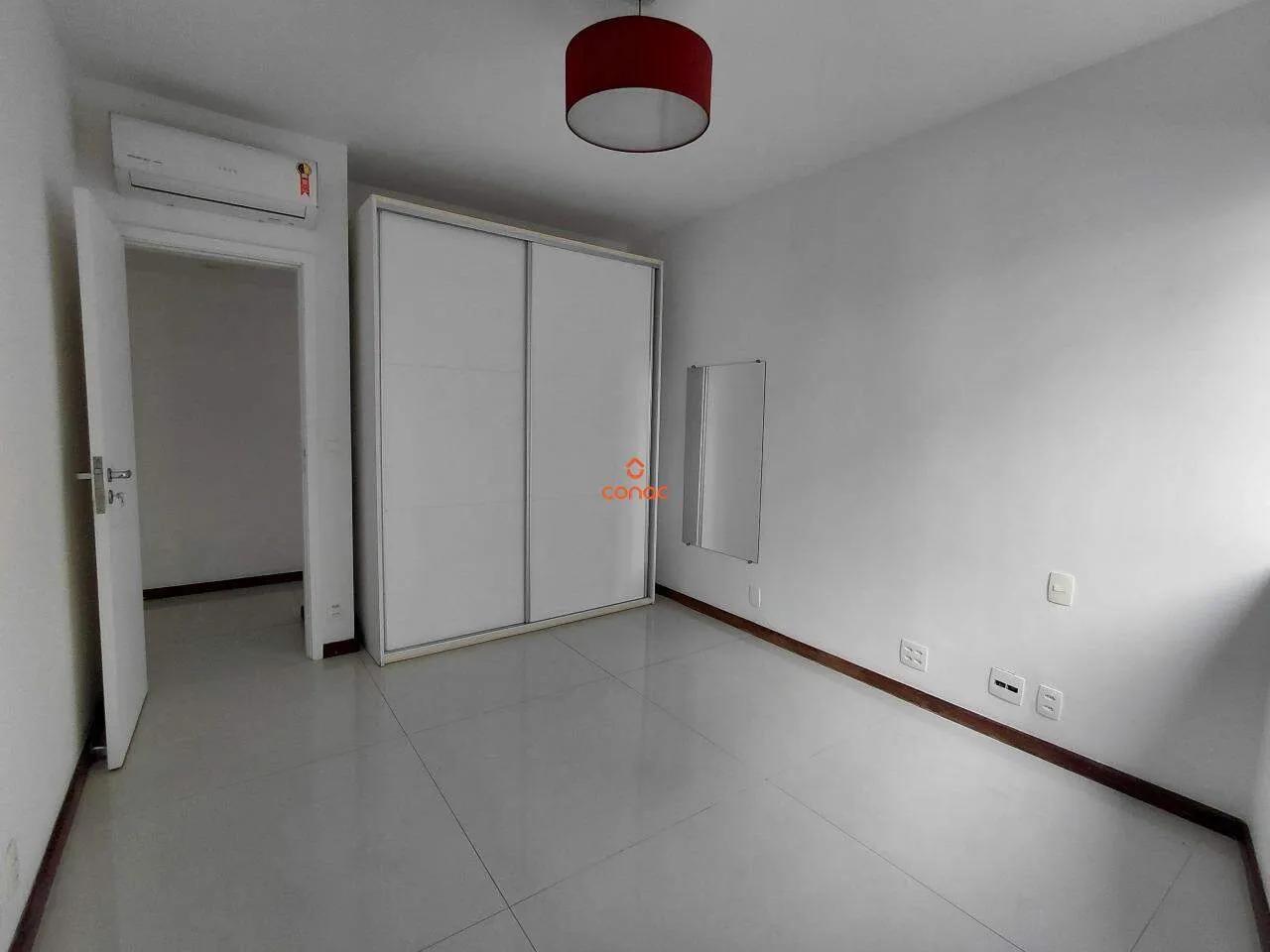 Rental apartment with 4 bedrooms and 3 bathrooms — photo 12