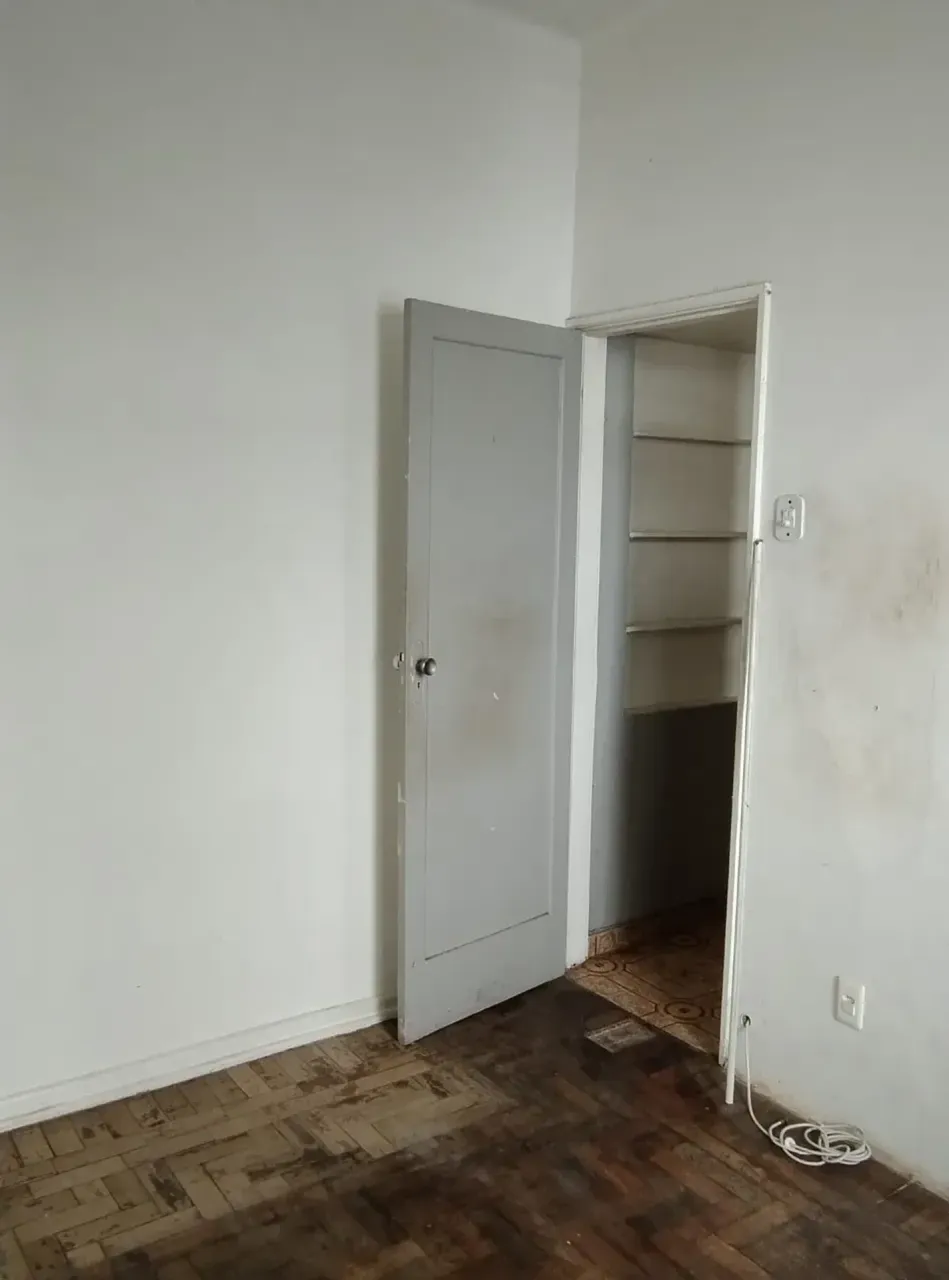 1-bedroom apartment with a compact kitchenette and 25 m² — photo 5