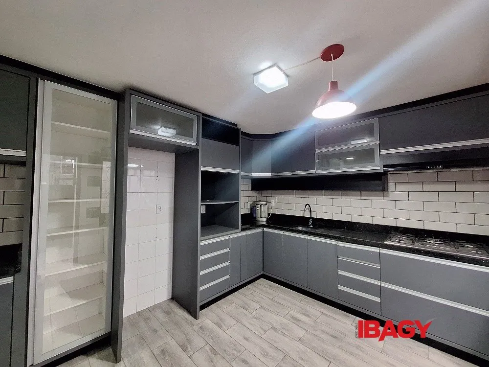 Washing machine in a 2-bedroom house, 121 m² — photo 2