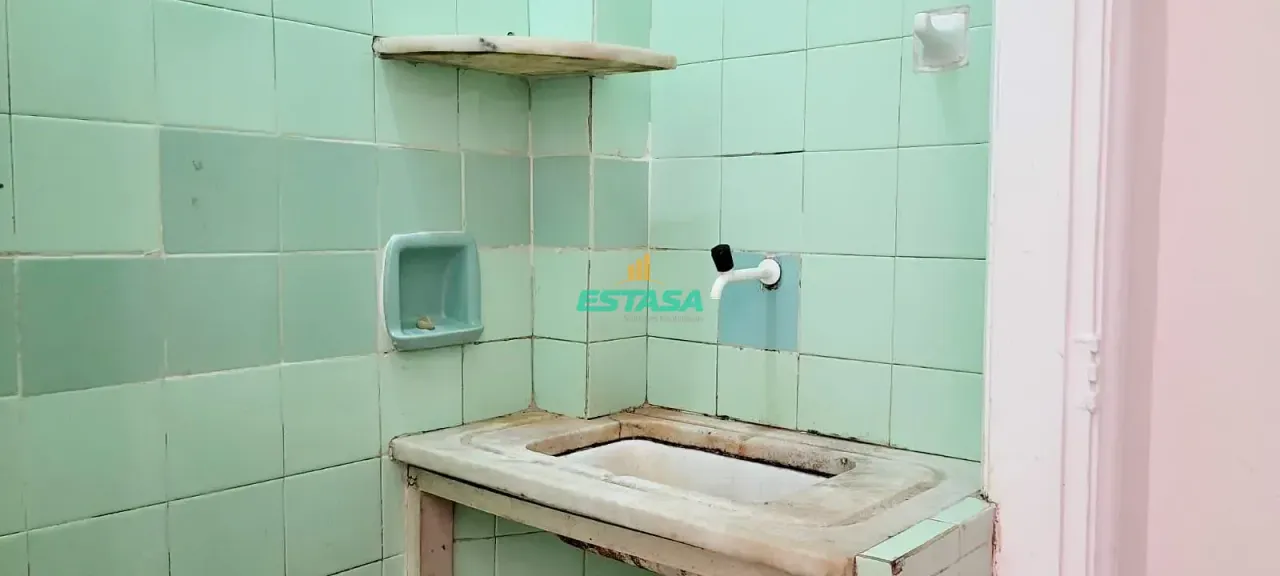 1-bedroom apartment with an electric shower — photo 8