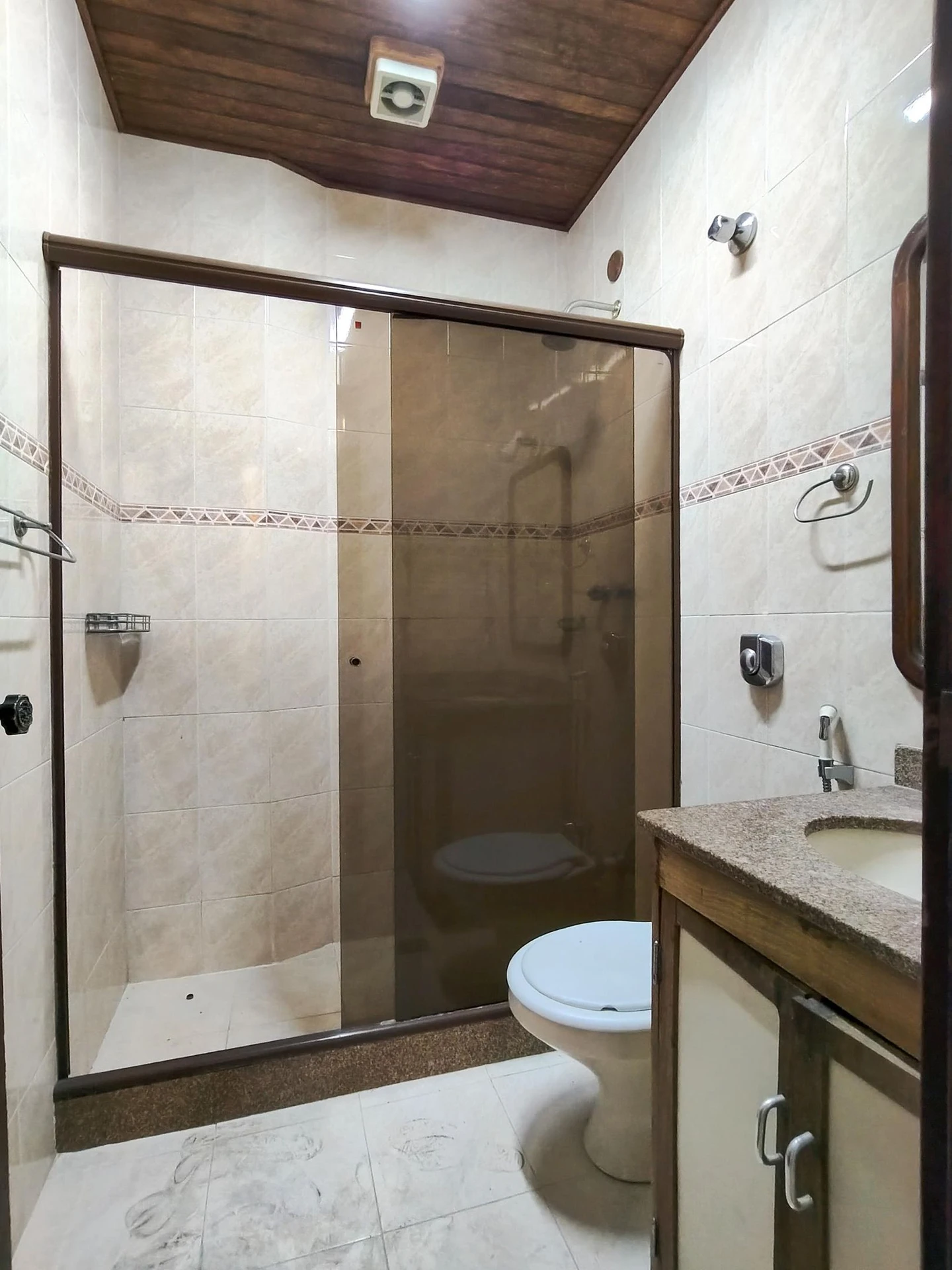 Apartamento com 3 quartos e varanda com churrasqueira — photo 24