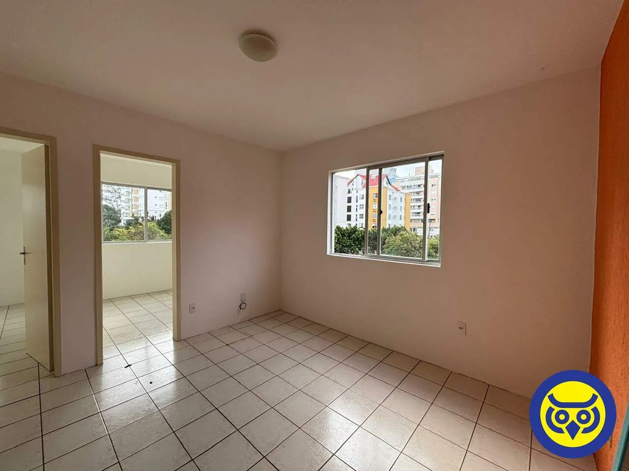 Rental apartment with 2 bedrooms and a private garden — photo 16