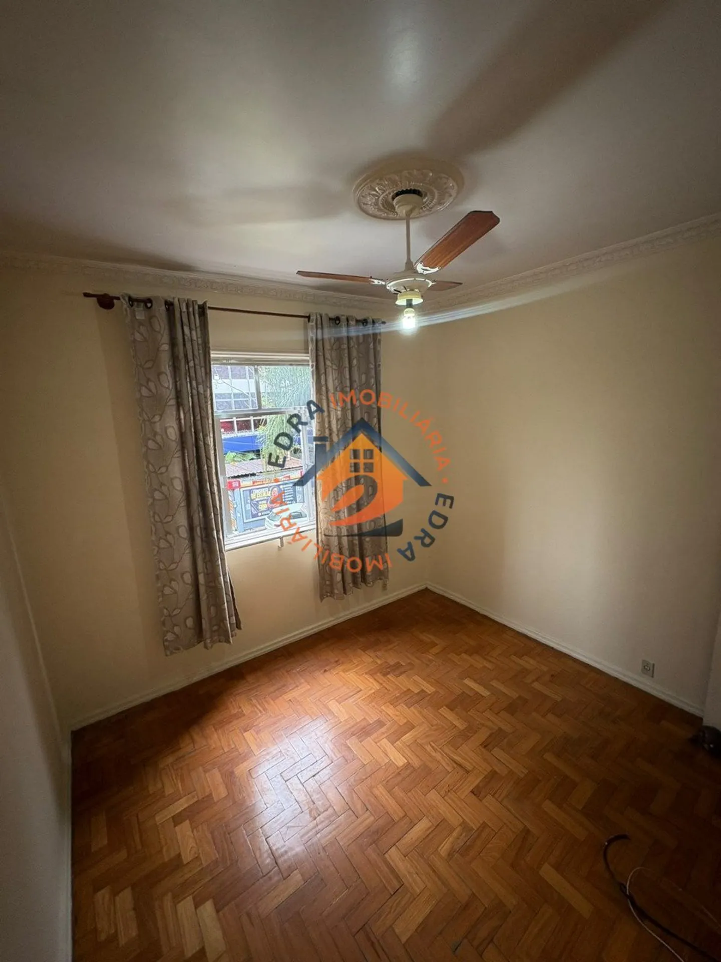 Apartamento com piso de madeira ou laminado, Bonsucesso — photo 8