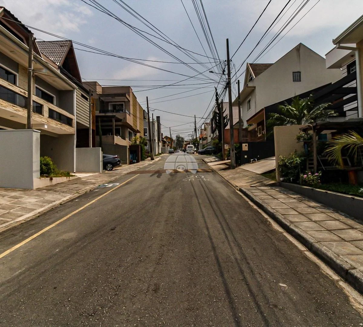 3-bedroom, 100 m² house in Curitiba — photo 42