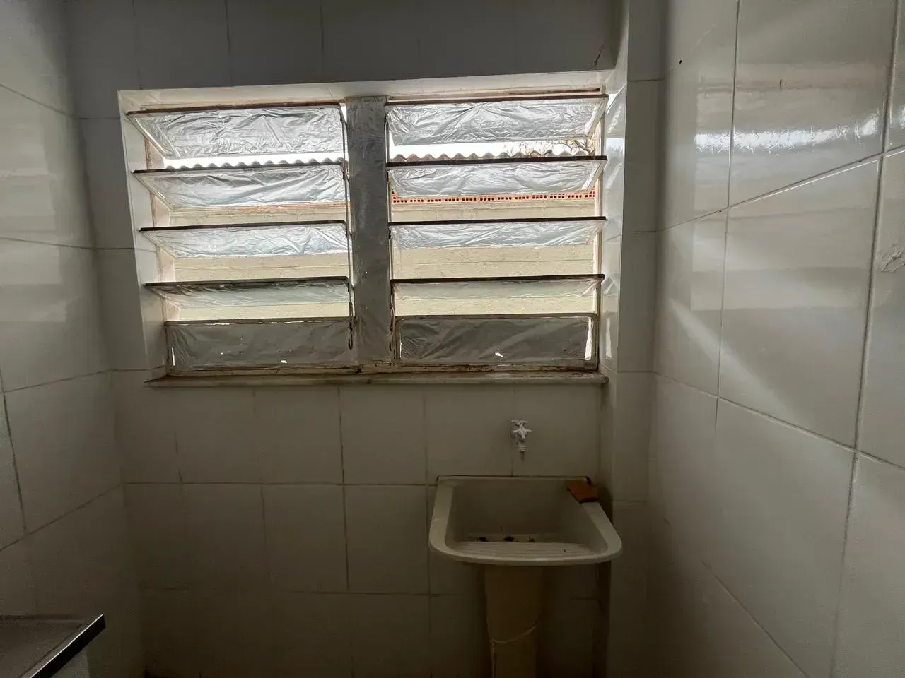 Unfurnished apartment with 1 bedroom and 1 bathroom — photo 14