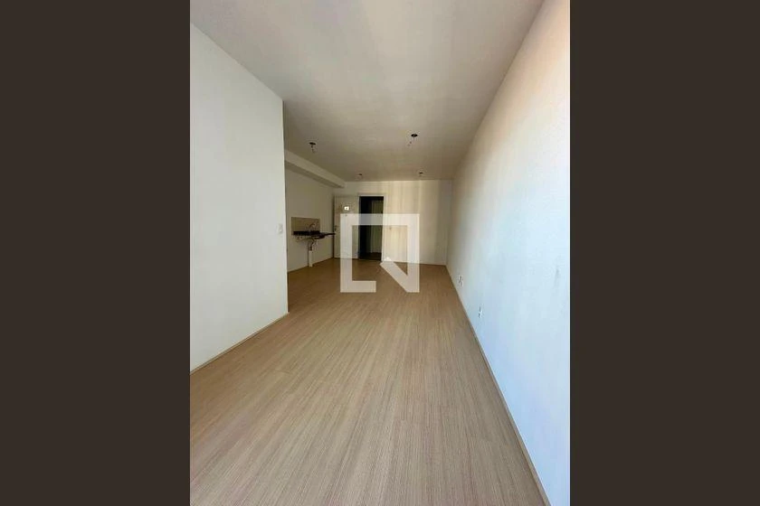 Apartamento de 1 dormitorio de 31 m² con suelo de madera — photo 3