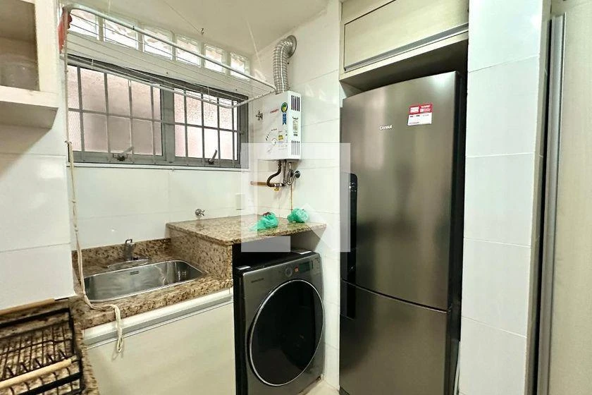 Furnished 2-bedroom apartment with 2 bathrooms — photo 8