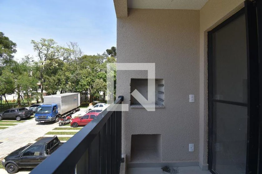 Balcony with a grill in a 2-bedroom apartment, 53 m² — photo 44