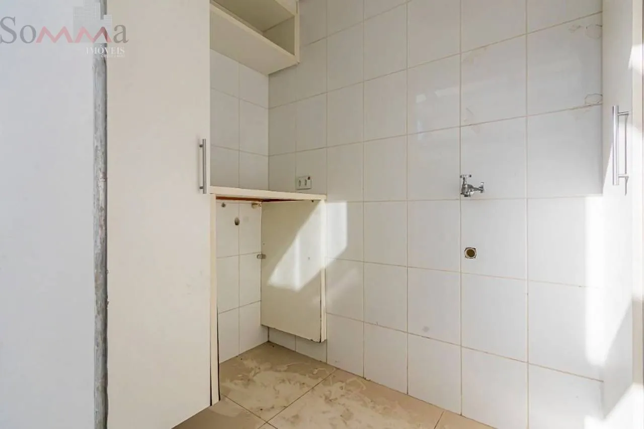 Furnished house, 323 m², with a bathtub — photo 86