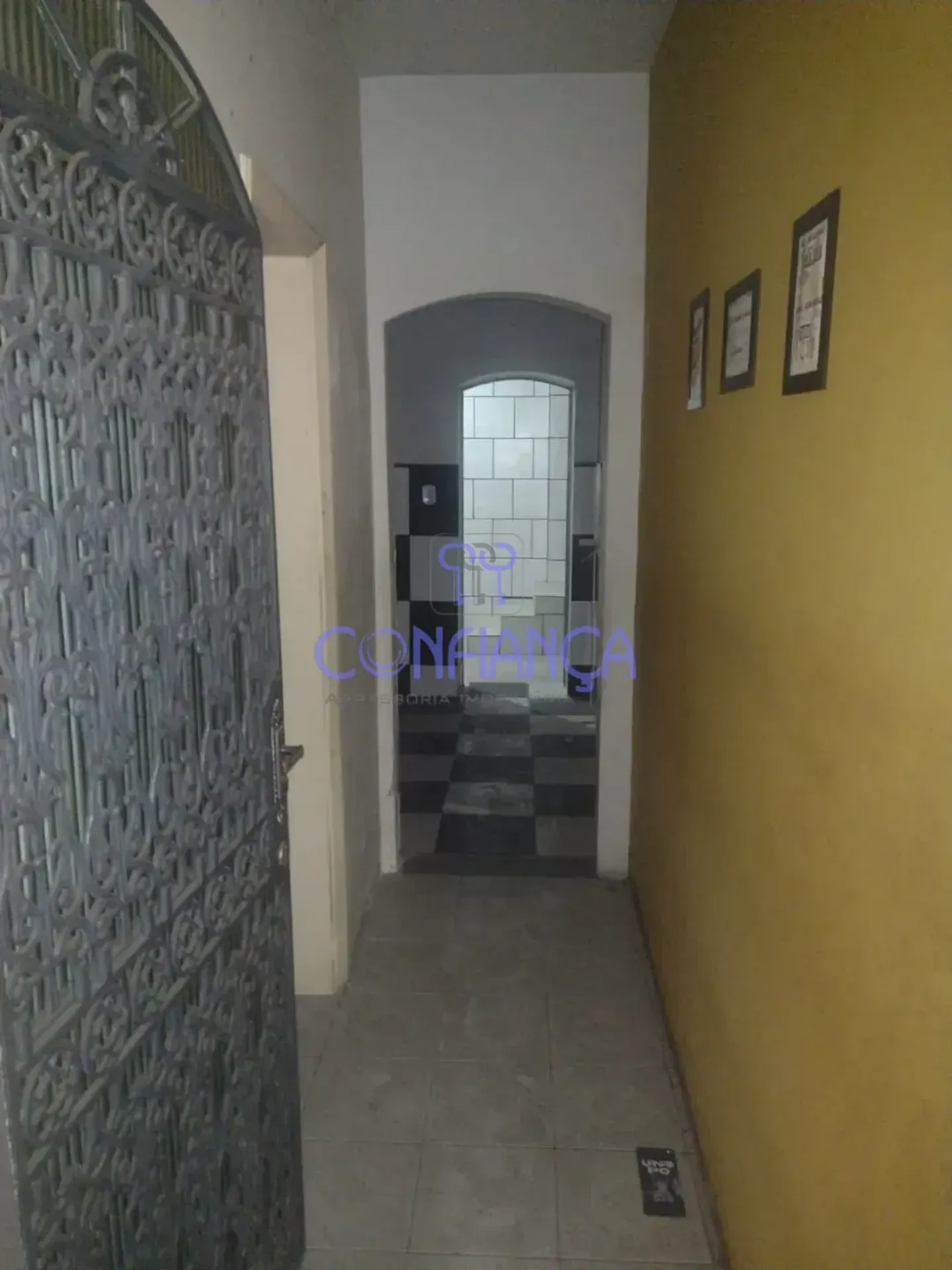 Casa com 3 quartos e 2 suítes, com varanda e quintal — photo 33