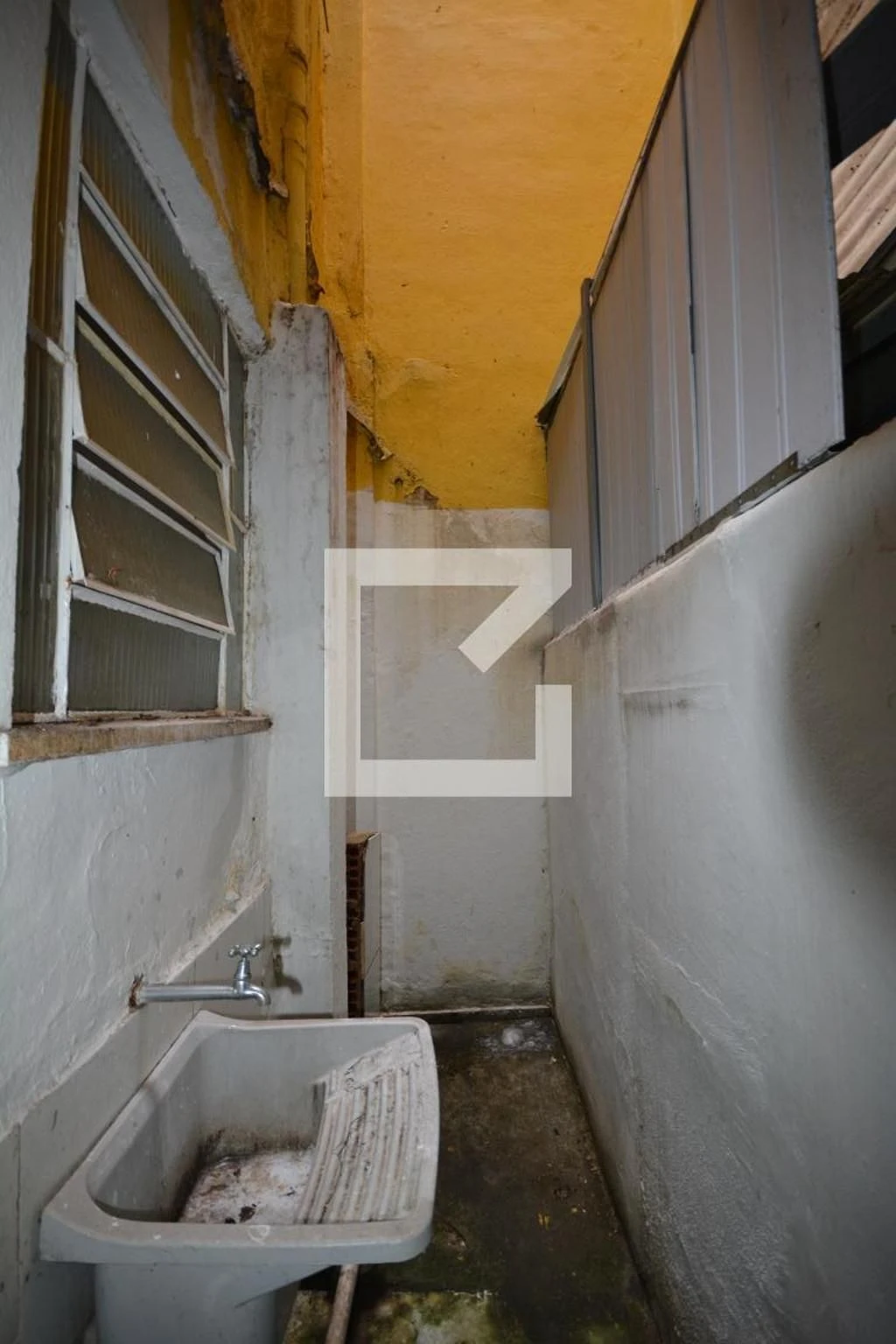 2-bedroom apartment with 1 bathroom, no parking space — photo 12