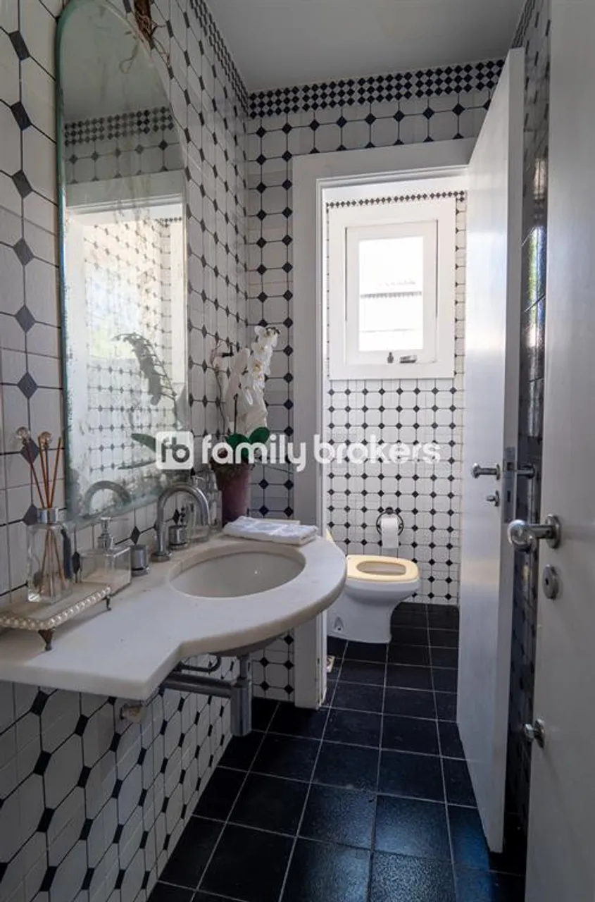 Casa duplex mobiliada com 5 suítes e 5 vagas — photo 18