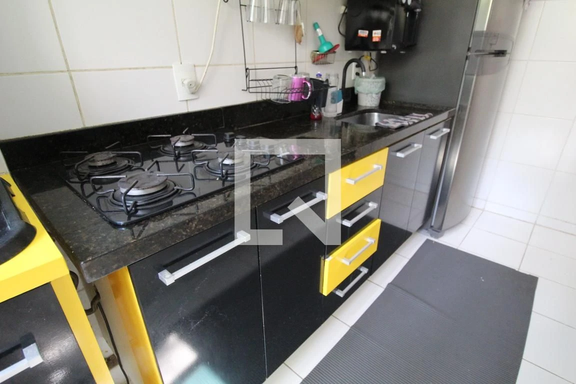 Apartamento mobiliado com 2 quartos e varanda — photo 19