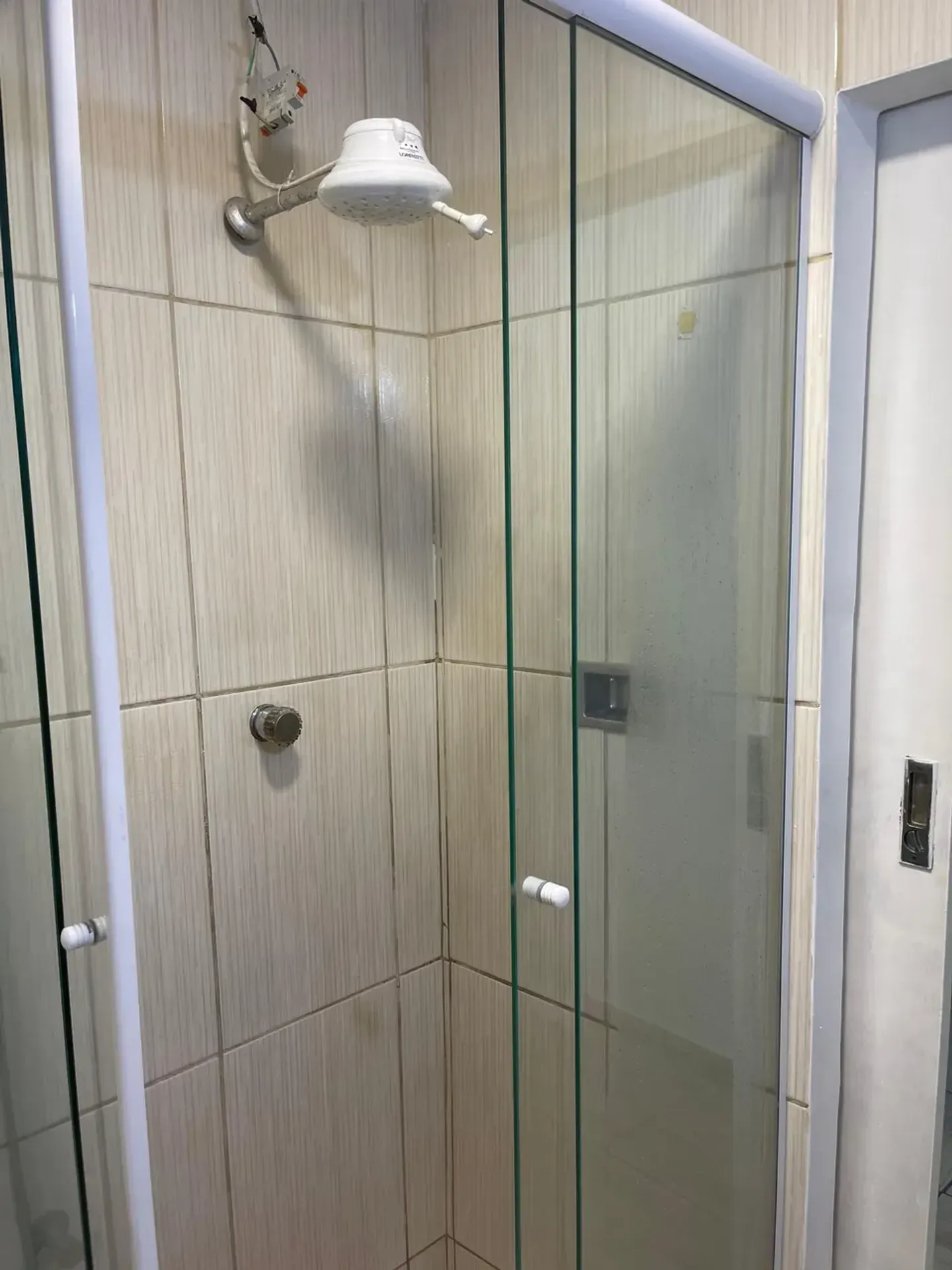 Квартира з 2 спальнями, 2 ванними на 2-му поверсі без паркування — photo 17