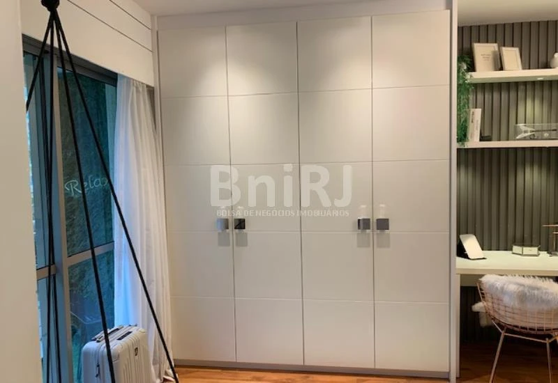 Apartamento mobiliado de 260 m² com 4 dormitórios e churrasqueira — photo 25