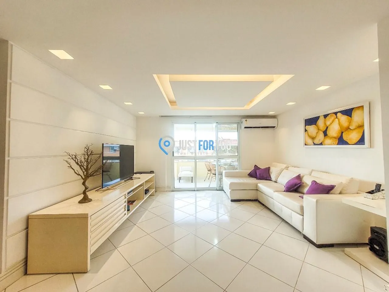 3-bedroom apartment 110 m² with enclosed balcony — photo 6