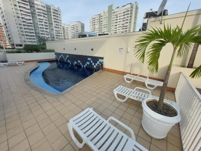 Apartamento de 2 quartos em condomínio com piscina — photo 18