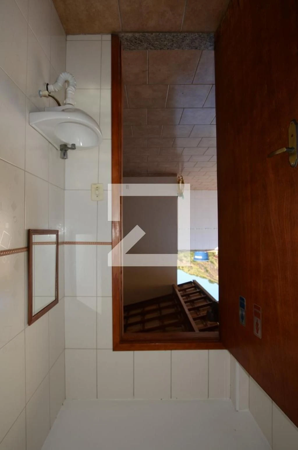Casa sem mobília com 5 quartos e 5 banheiros — photo 83