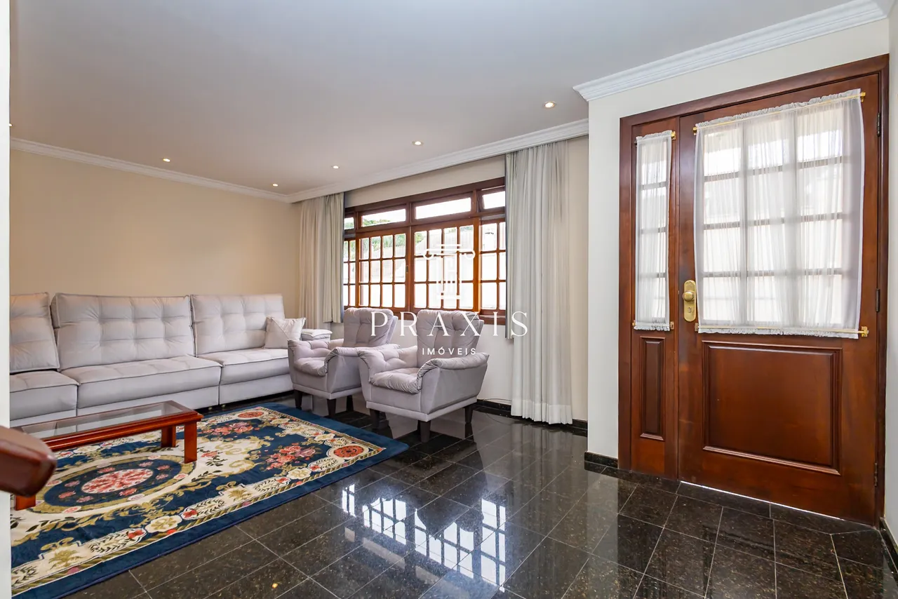 5-bedroom house with 207 m² and 2 parking spots — photo 4