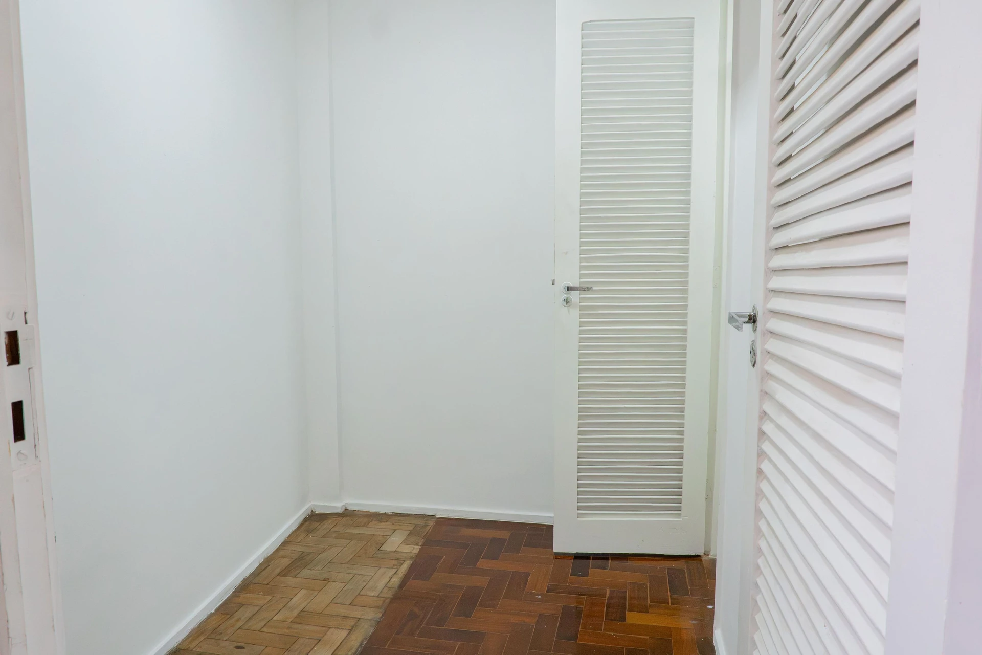 3 quartos e vista para as montanhas: apartamento de 120 m² — photo 44
