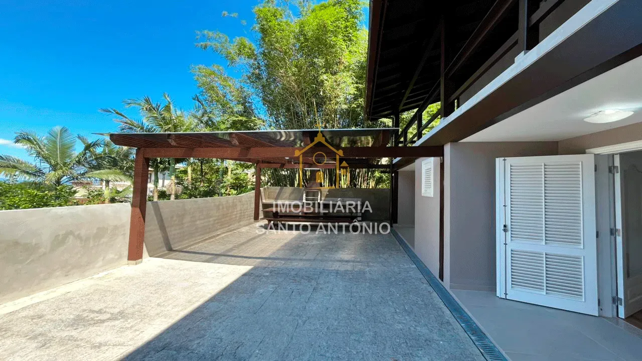 Меблированный дом: 3 спальни, 2 сьюта, 350 м² — photo 23