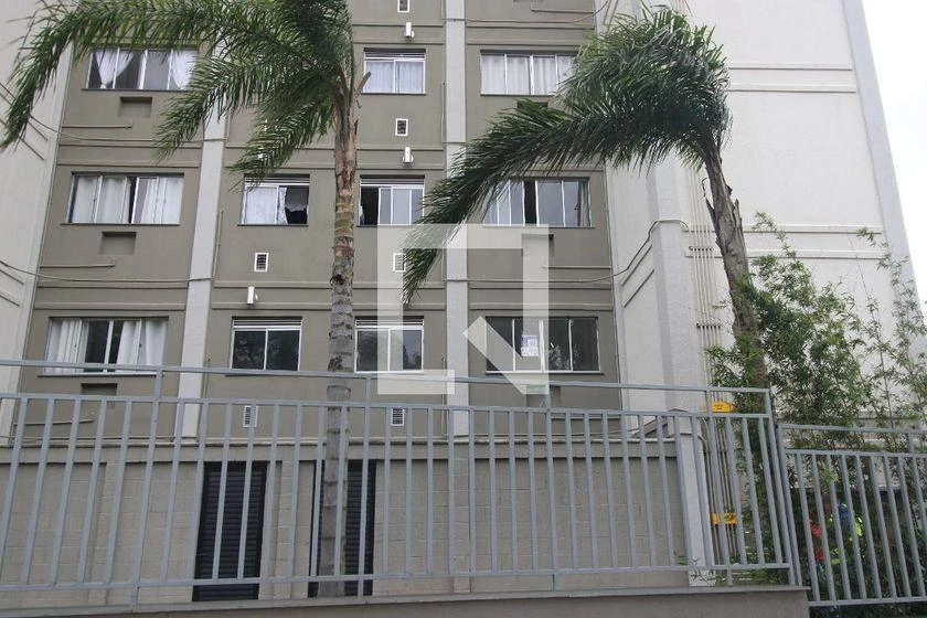Apartamento de 2 quartos em condomínio com piscina — photo 35