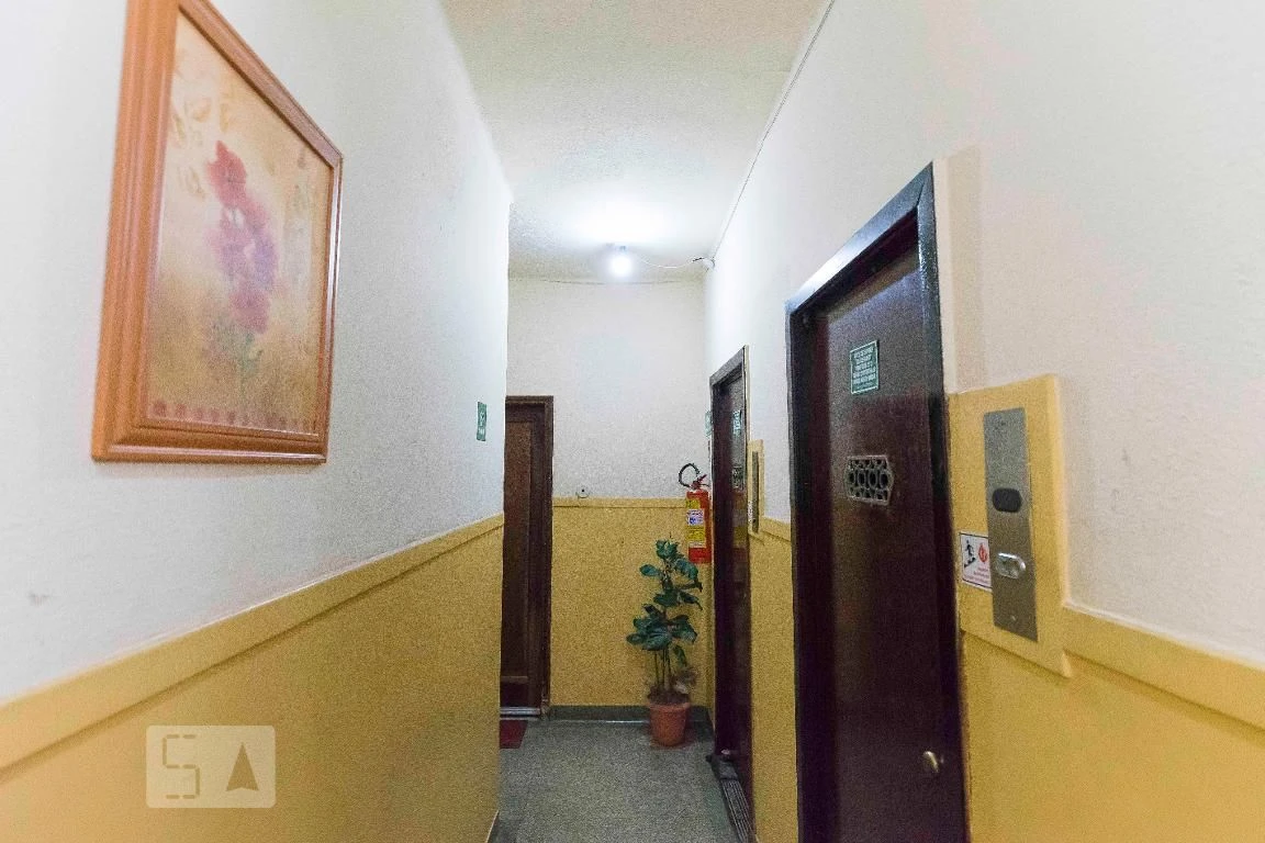 Estudio amueblado con lavadora y 1 baño — photo 19